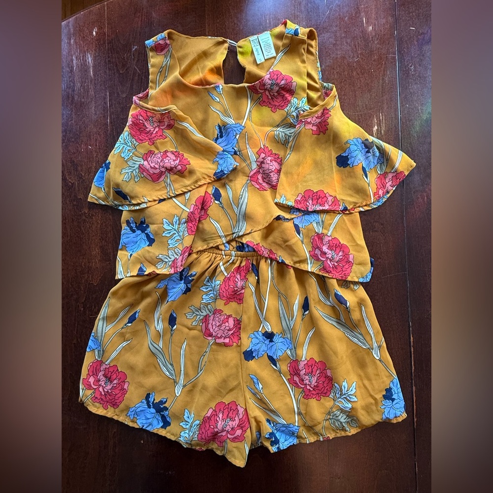 Cold shoulder floral romper